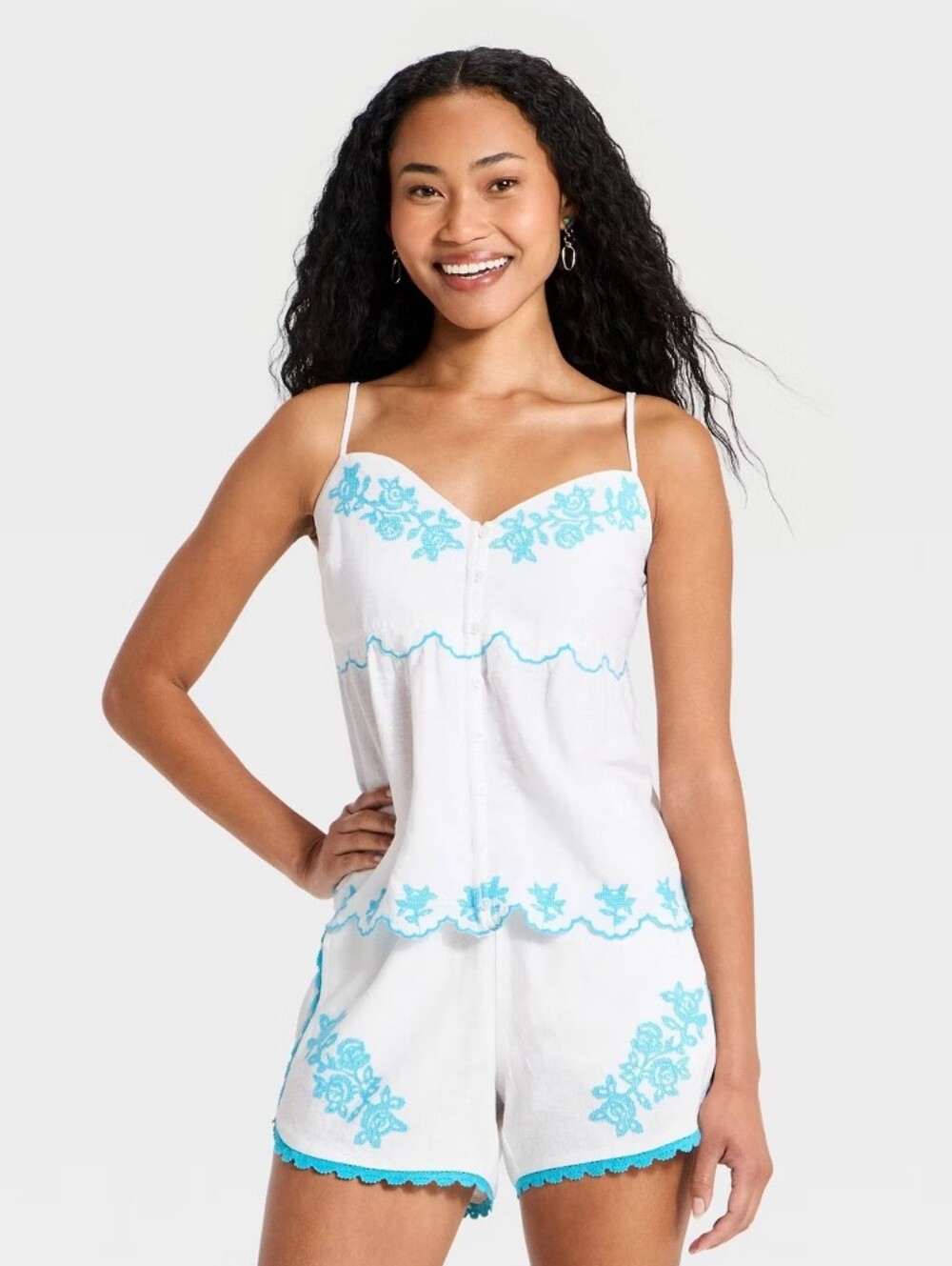 NEW Target Universal Thread Emroidered Short And Top Set Medium